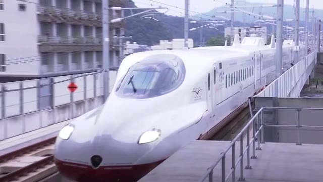 【映像】一番列車 武雄温泉駅に入線 西九州新幹線が開業【佐賀県武雄市】